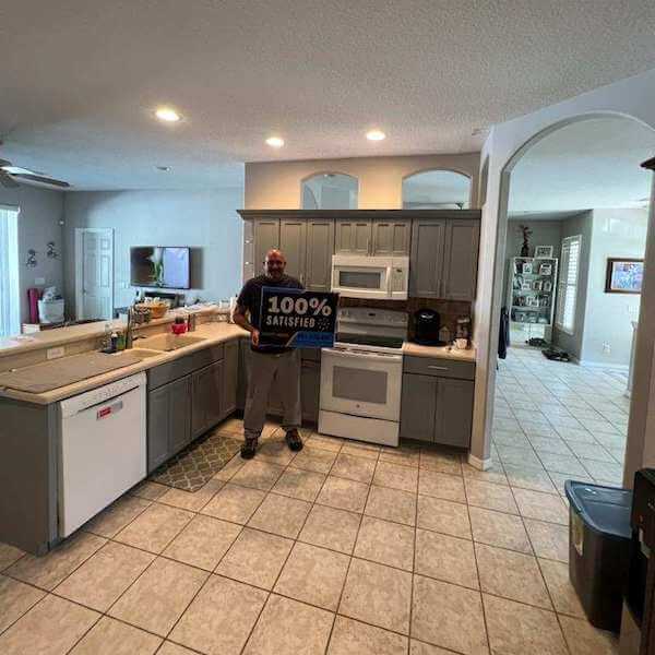 100% Satisfied Customer Gallery Image 3